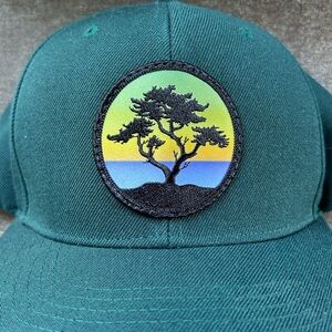 Tommy Breeze Green Adjustable Trucker Hat - Like New